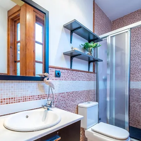 Apartment Carreteria - Design & Comfort - Prime Area *